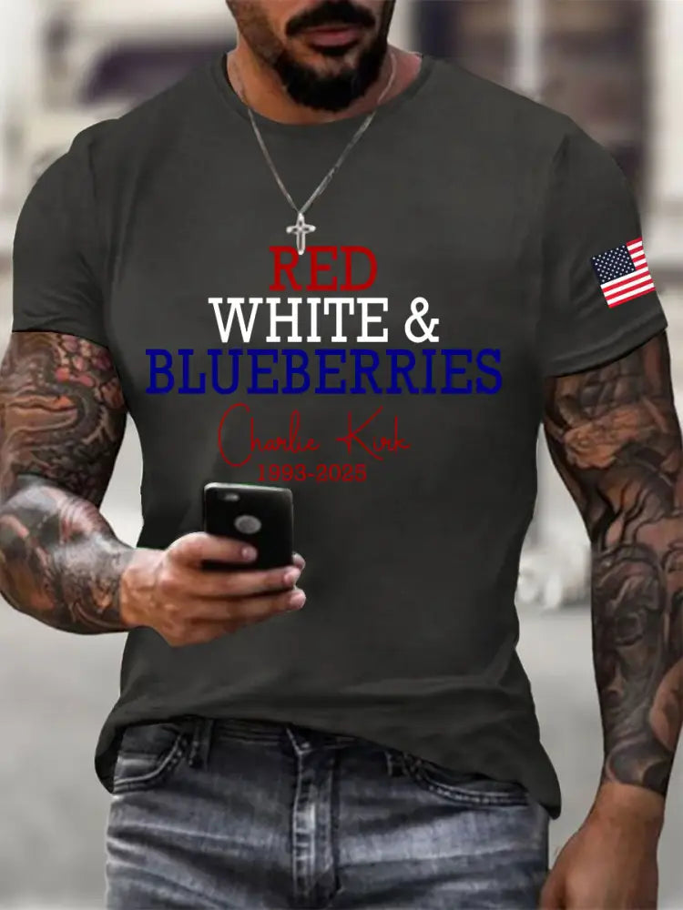 Men’s Red White & Blueberries Casual T-Shirt Dark Gray / S