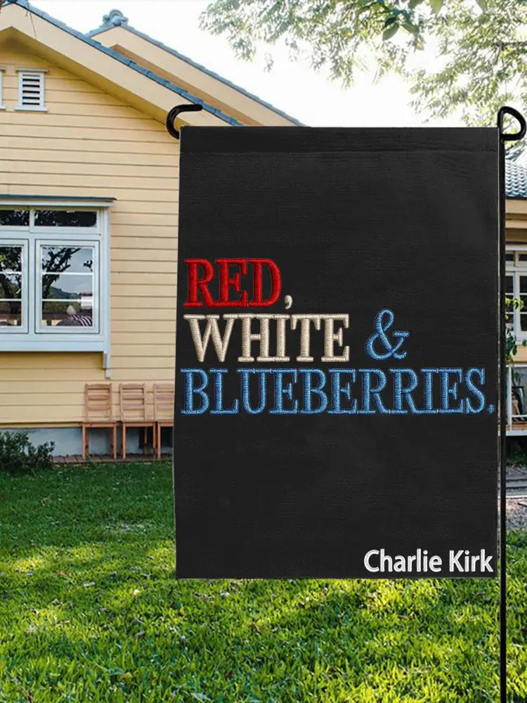 ’Red White & Blueberries’ Garden Flag 30*45 Black / 45CM
