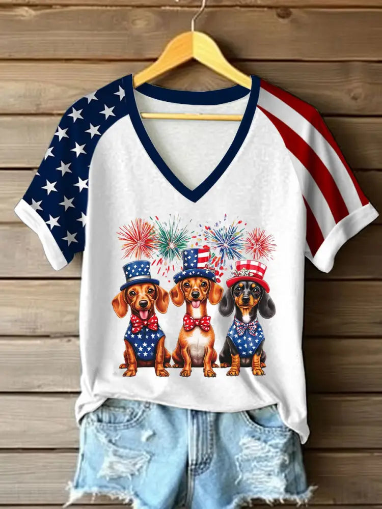 Women’s Independence DayPatriotic Dachshund V-neck Off-shoulder Short-sleeved T-shirt White / S
