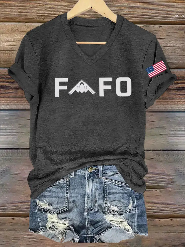Women’s Midnight Hammer B2 FAFO Printed V-neck T-shirt Dark Gray / S