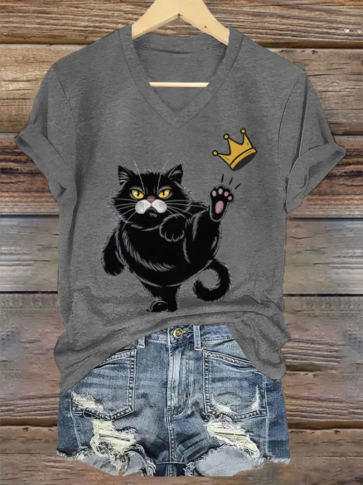 Women’s NOPE No Kings In America Black Cat Printed V-neck T-shirt Light Gray / S