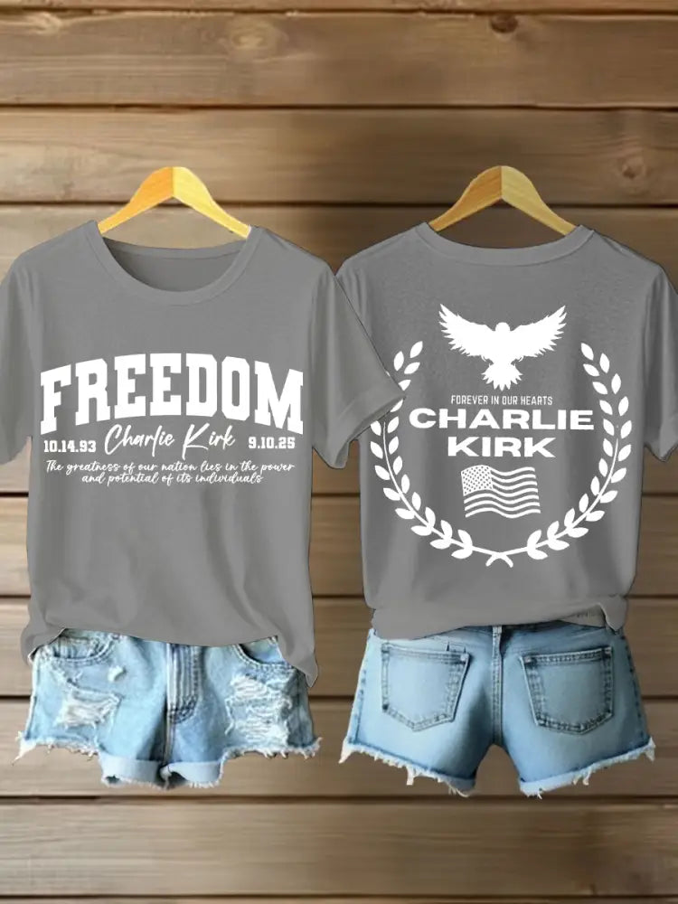 Women’s Patriotic T-Shirt Light Gray / S