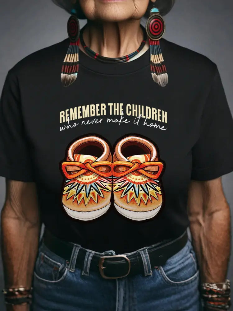 Women’s Remember the Children Who Never Make It Home T-shirts Black / S