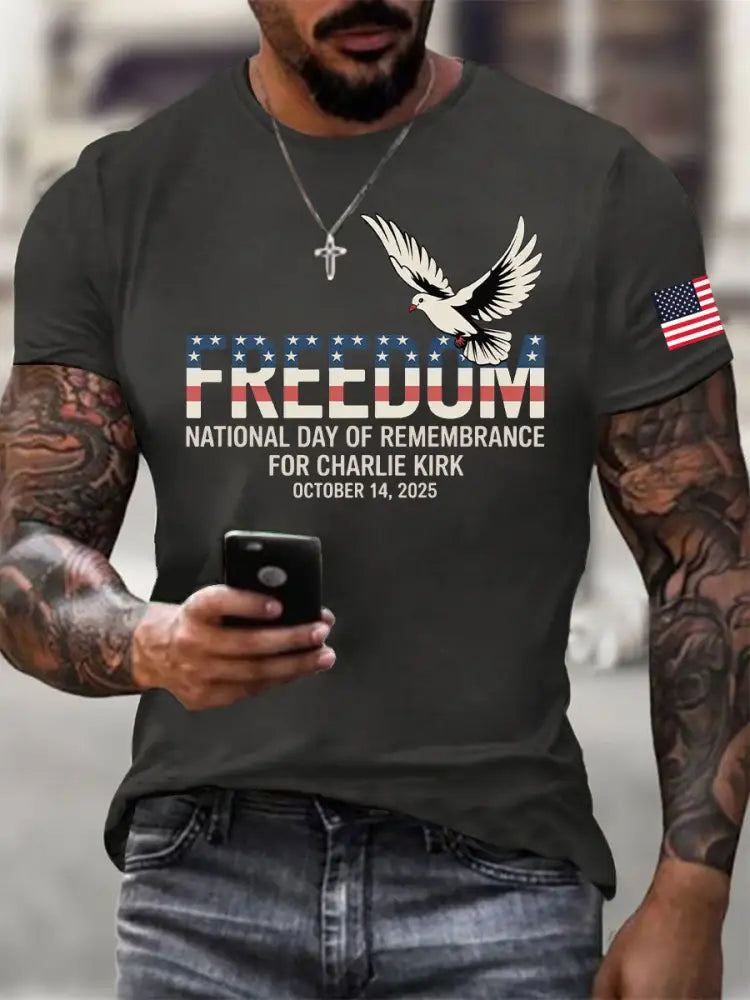 Men’s Freedom Printed Casual T-shirt Dark Gray / S