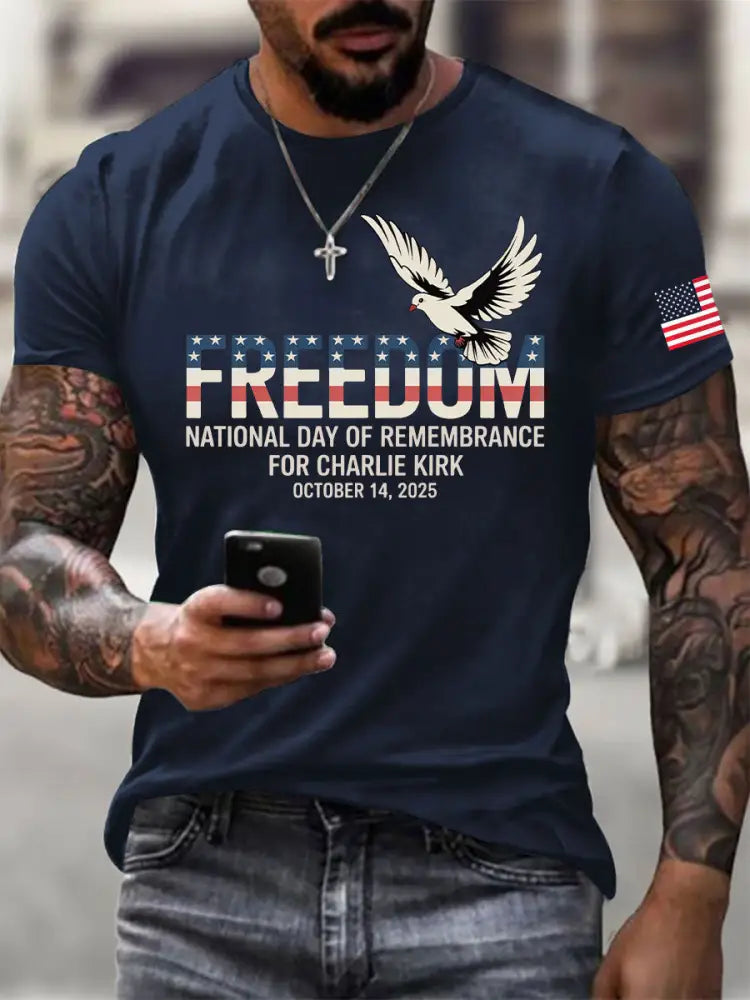 Men’s Freedom Printed Casual T-shirt Navy Blue / S
