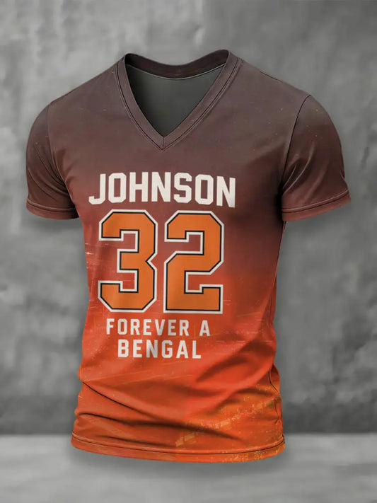 Men’s Rudi Johnson Tribute Memorial Football Print V-neck T-shirt As picture / S