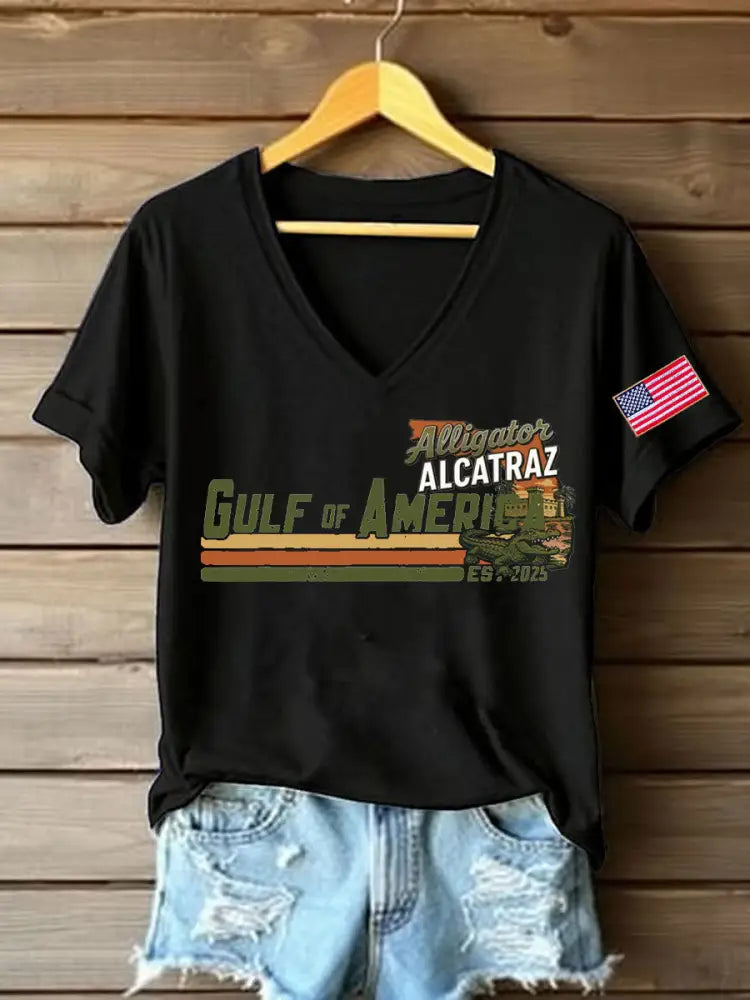 Women’s Alligator Alcatraz Gulf of America Printed T-Shirt Black / S