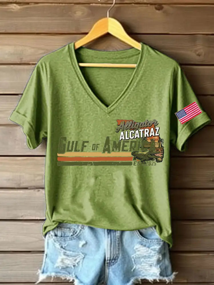 Women’s Alligator Alcatraz Gulf of America Printed T-Shirt Green / S
