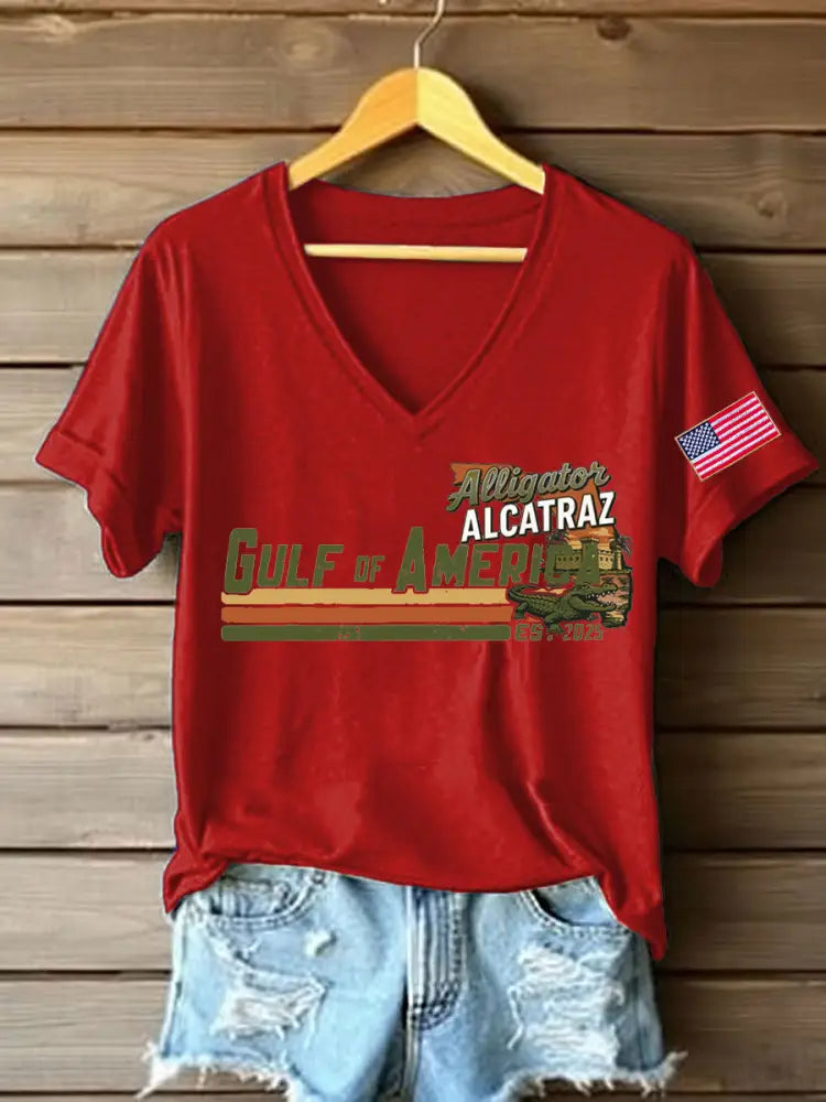 Women’s Alligator Alcatraz Gulf of America Printed T-Shirt Red / S
