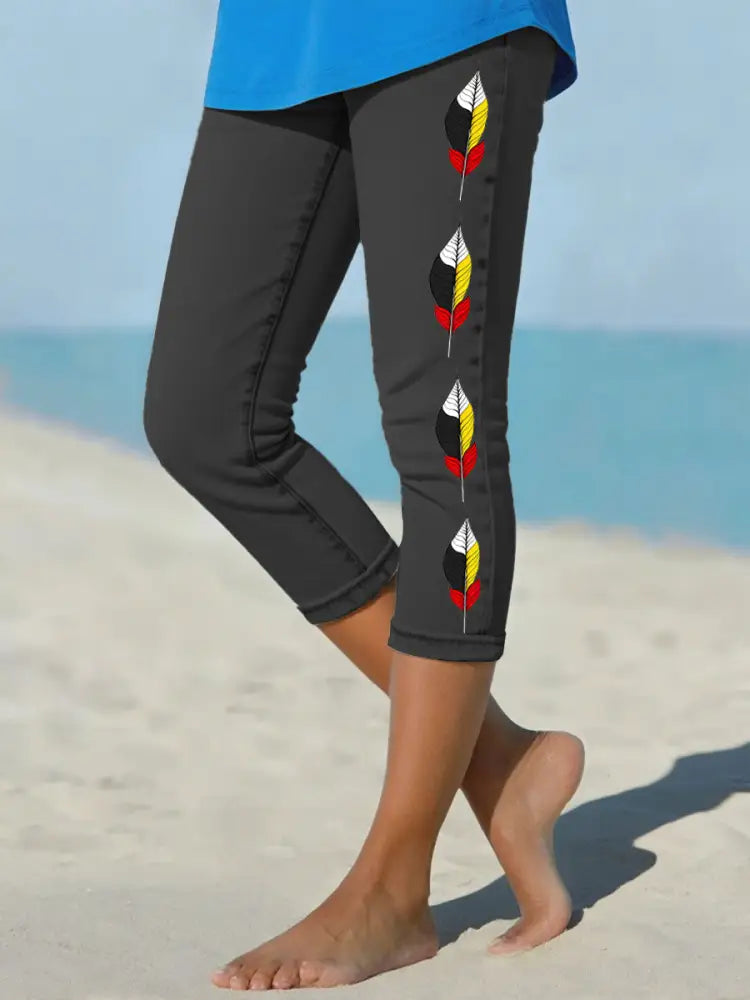 Women’s Native American Medicine Wheel Feathers Cropped leggings Black / S