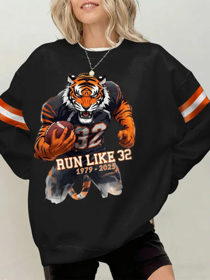 Women’s Rudi Johnson Tribute Memorial Football Print Sweatshirt Black / S