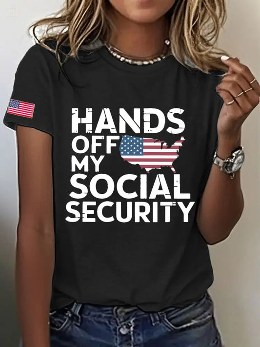 Women’s Save Medicare&Social Security Printed T-shirt Black / S
